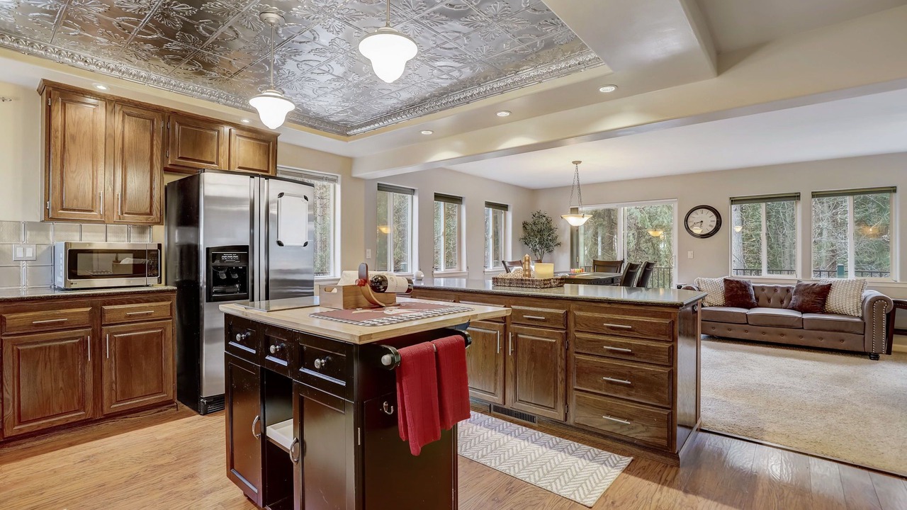 Photo of Kitchen in Iowa Hill
