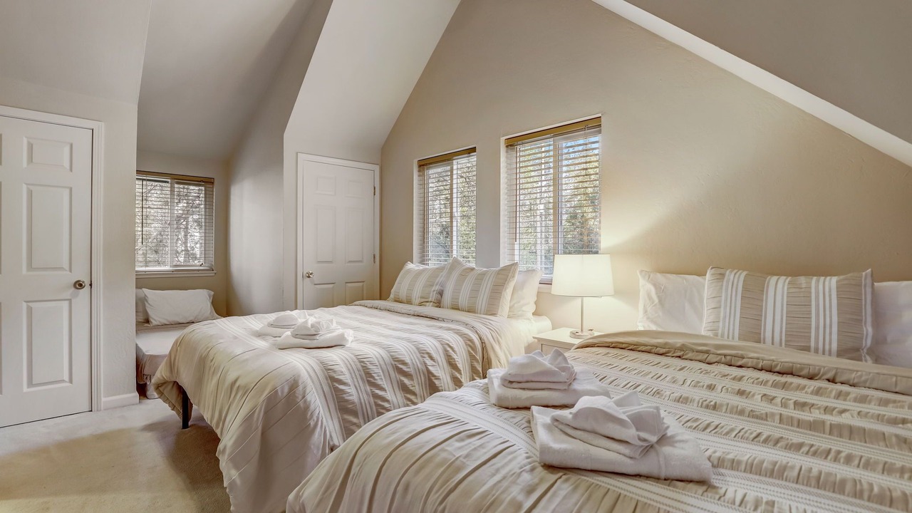 Photo of Bedroom in Iowa Hill
