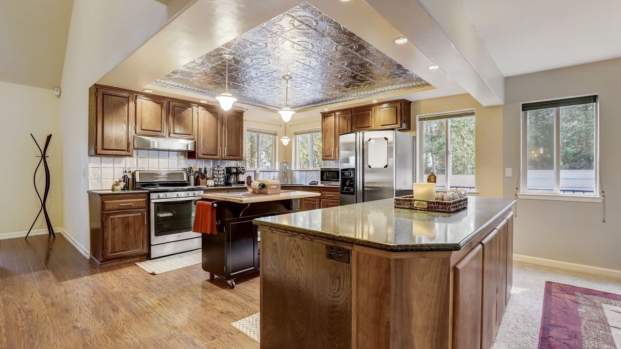 Photo of Kitchen in Iowa Hill