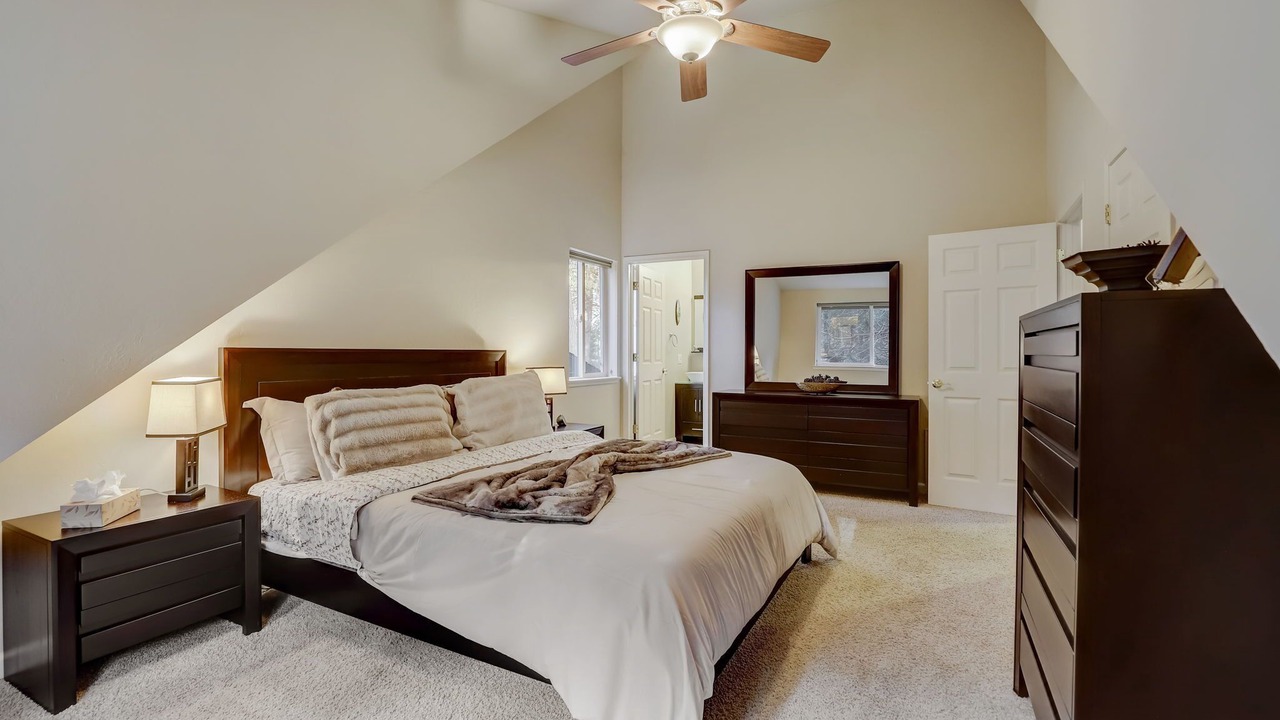 Photo of Bedroom in Iowa Hill