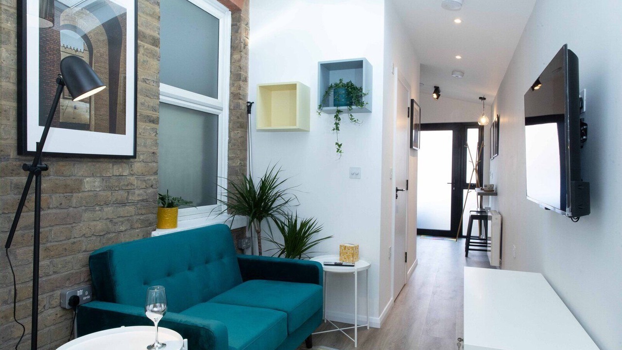 Photo of Livingroom in Beverley