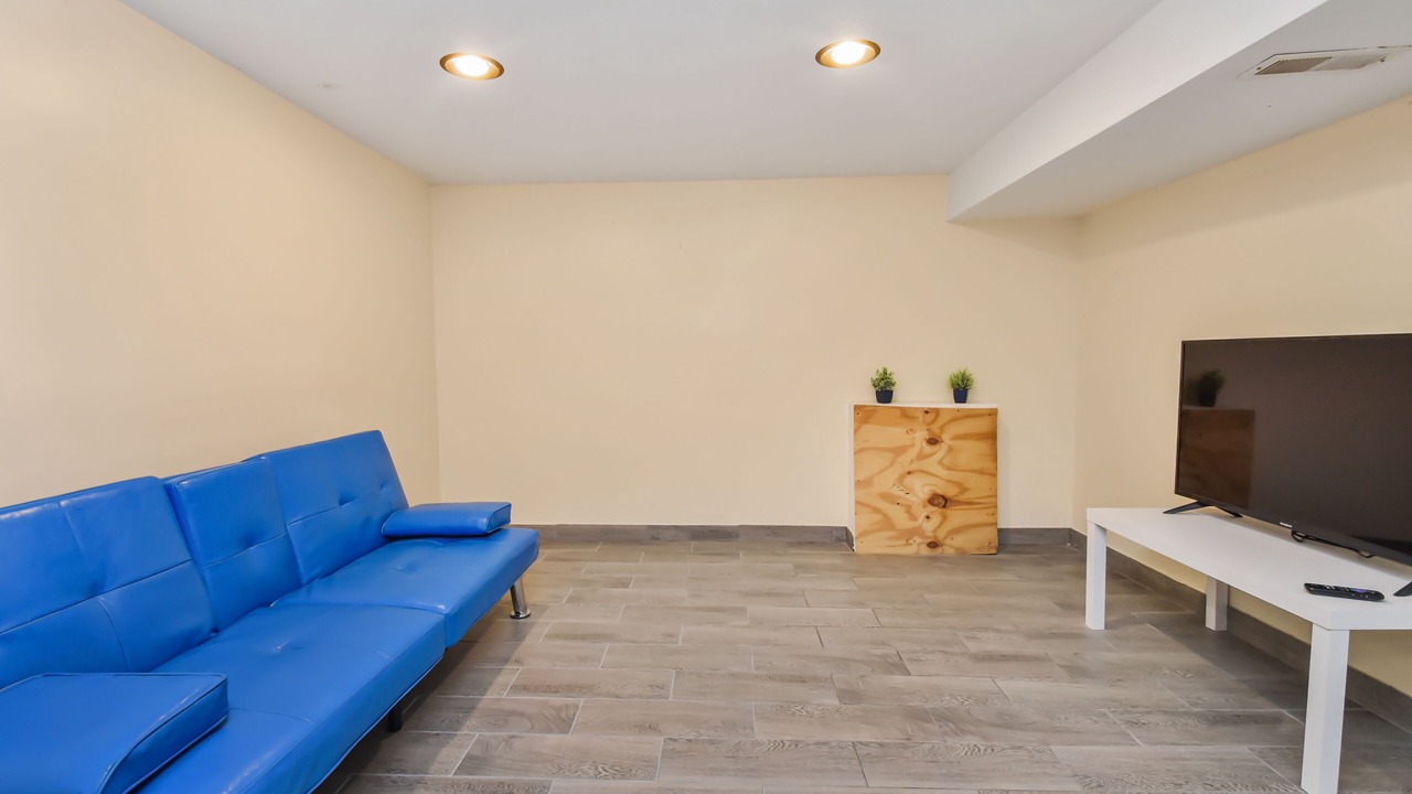 Photo of Livingroom in Peoria Heights