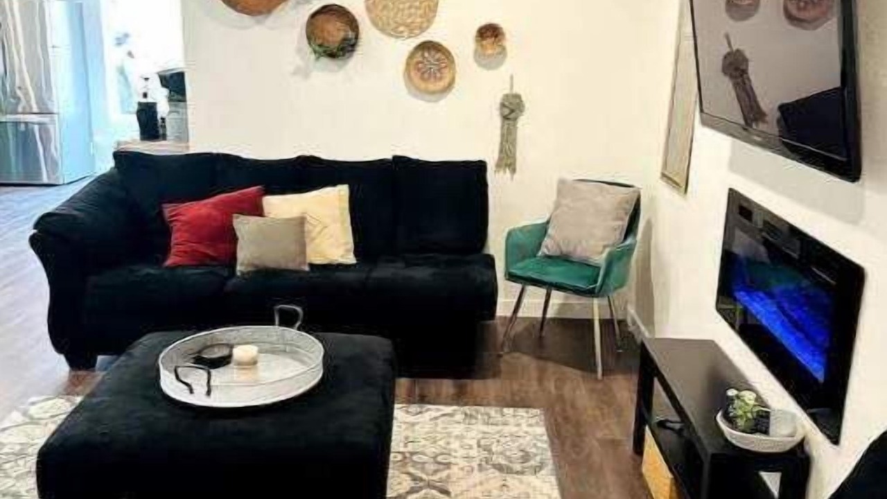 Photo of Livingroom in Cedar Hill
