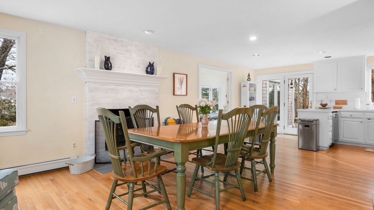 Photo of Livingroom in Harwich Port