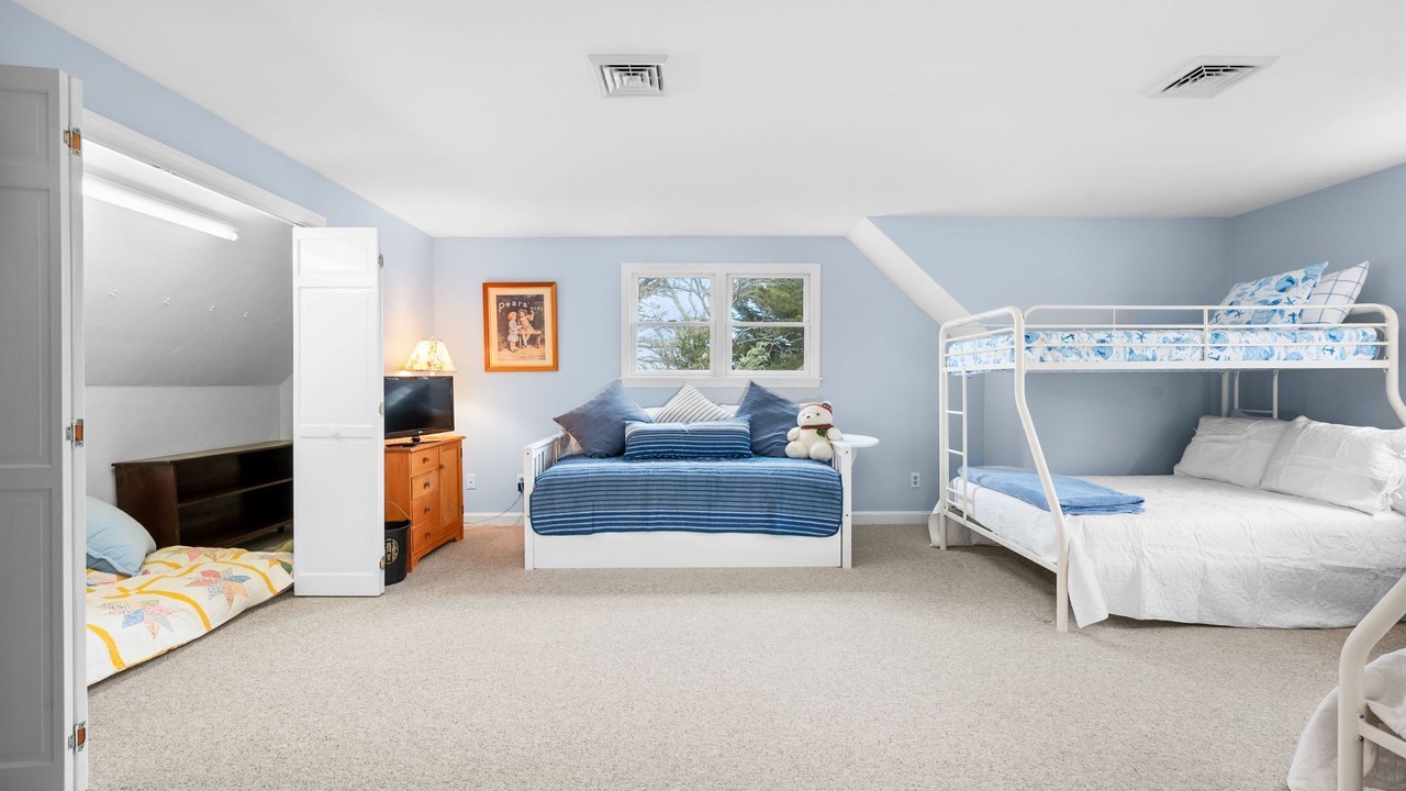 Photo of Bedroom in Harwich Port