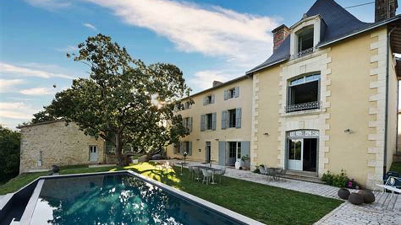 Photo of Outdoor in Azay-le-Brule