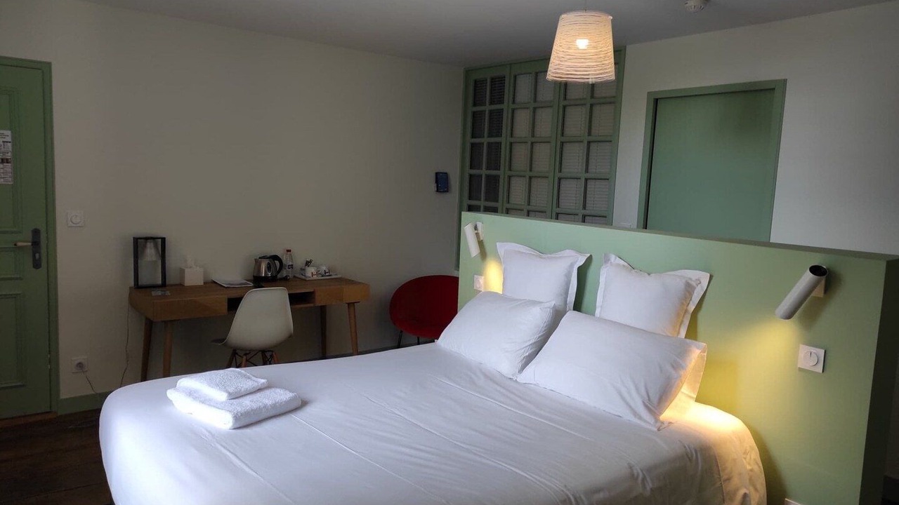 Photo of Bedroom in Azay-le-Brule