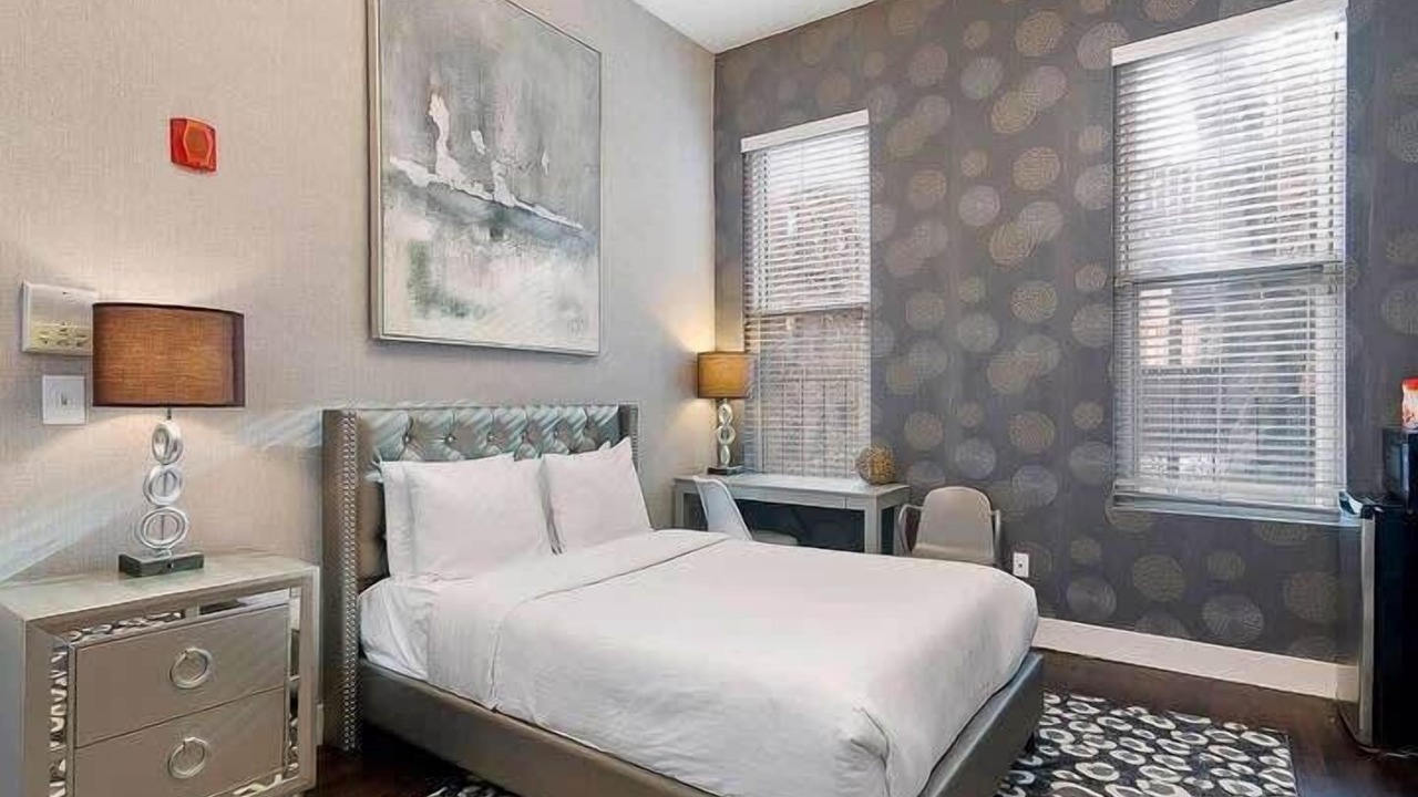 Photo of Bedroom in Bay Village