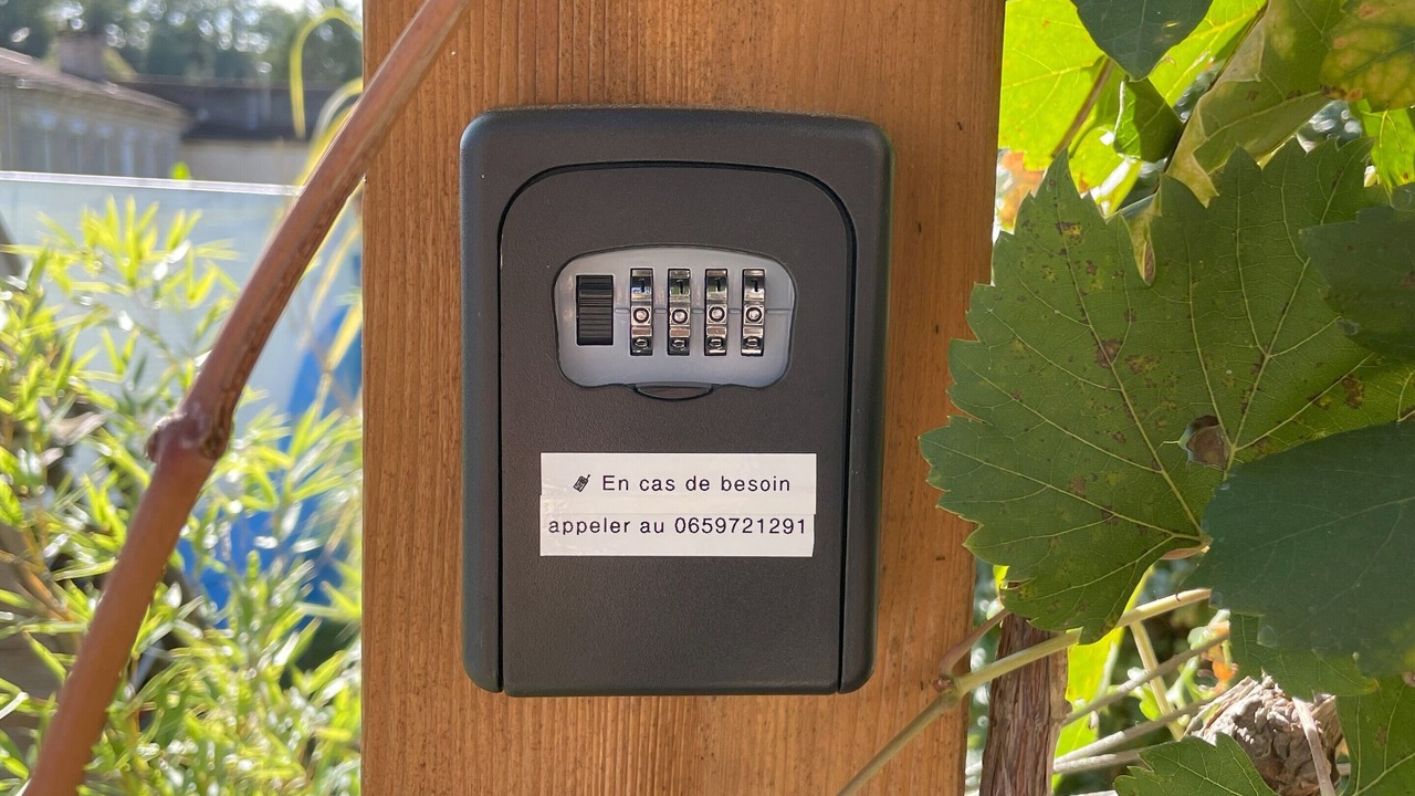 Photo of Outdoor in Paillet