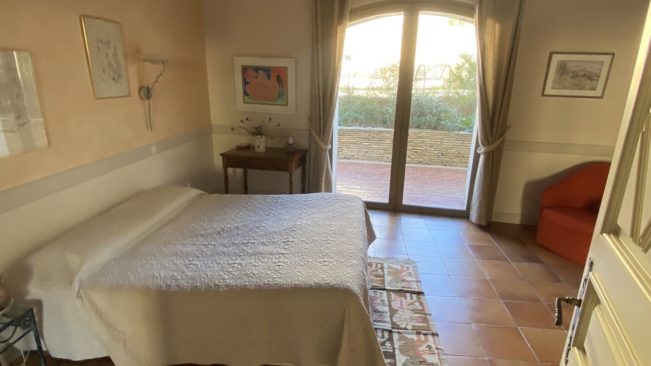 Photo of Bedroom in Castries