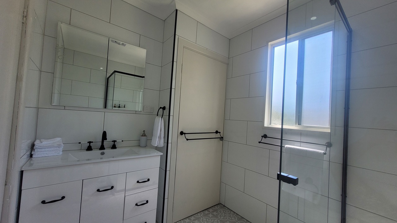 Photo of Bathroom in Toora