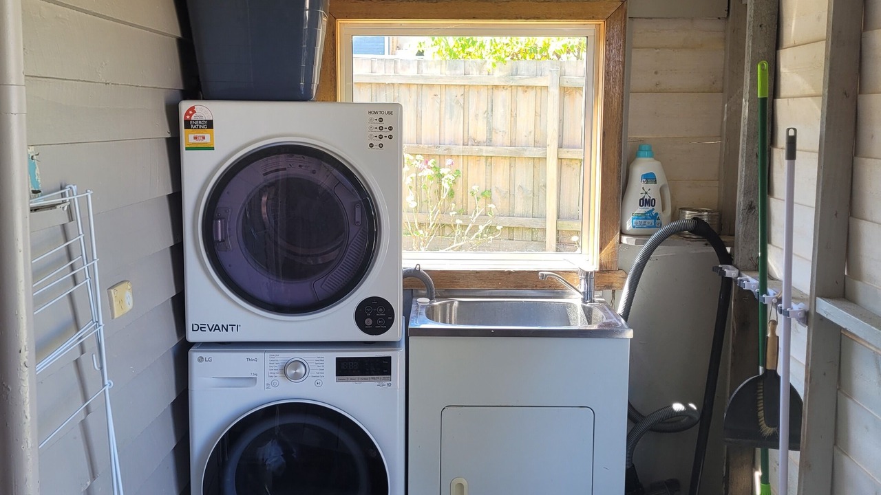 Photo of Others in Toora