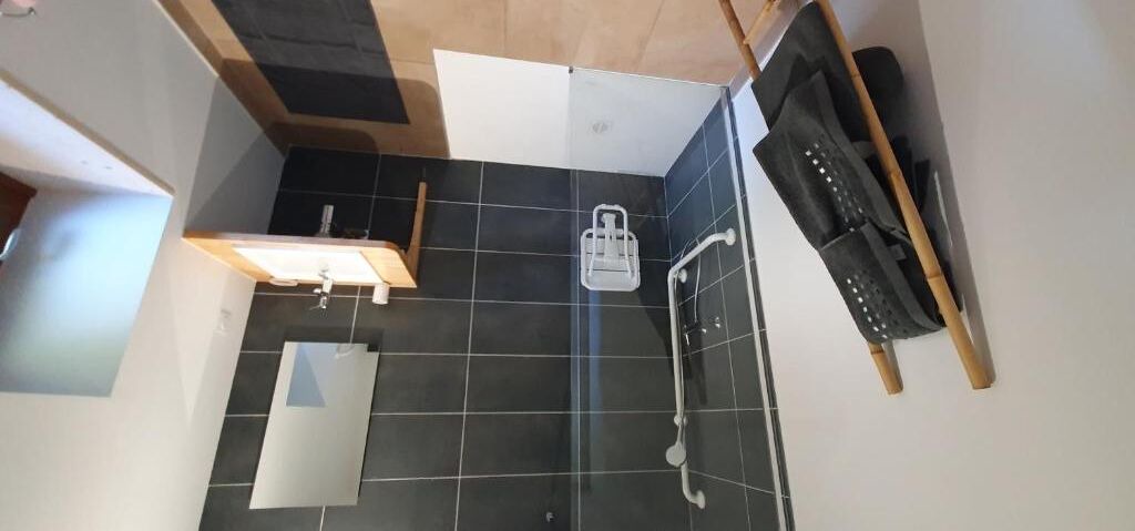 Photo of Bathroom in Bagneres-de-Luchon