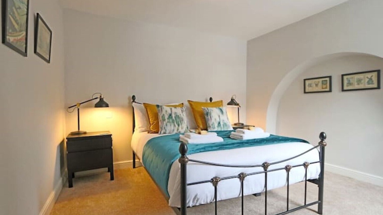 Photo of Bedroom in Milford