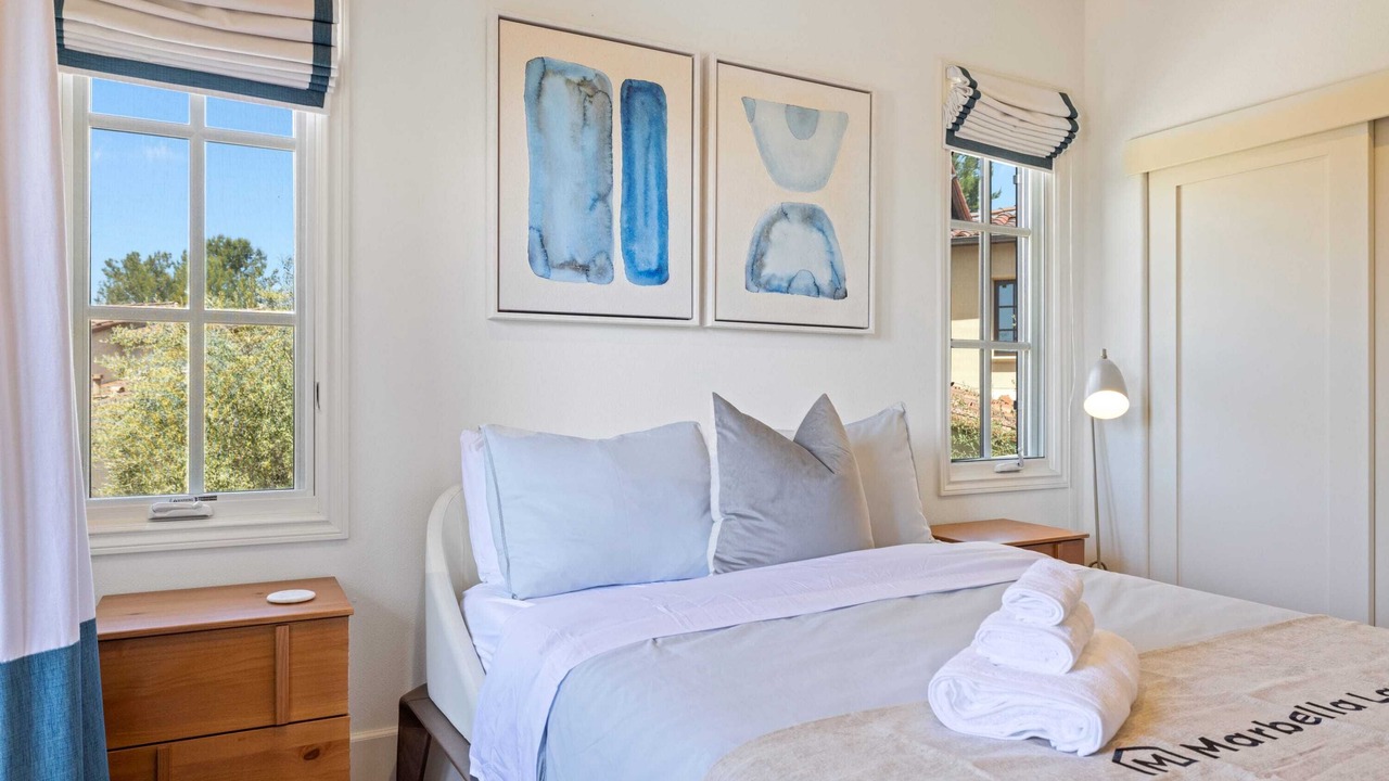 Photo of Bedroom in Newport Coast