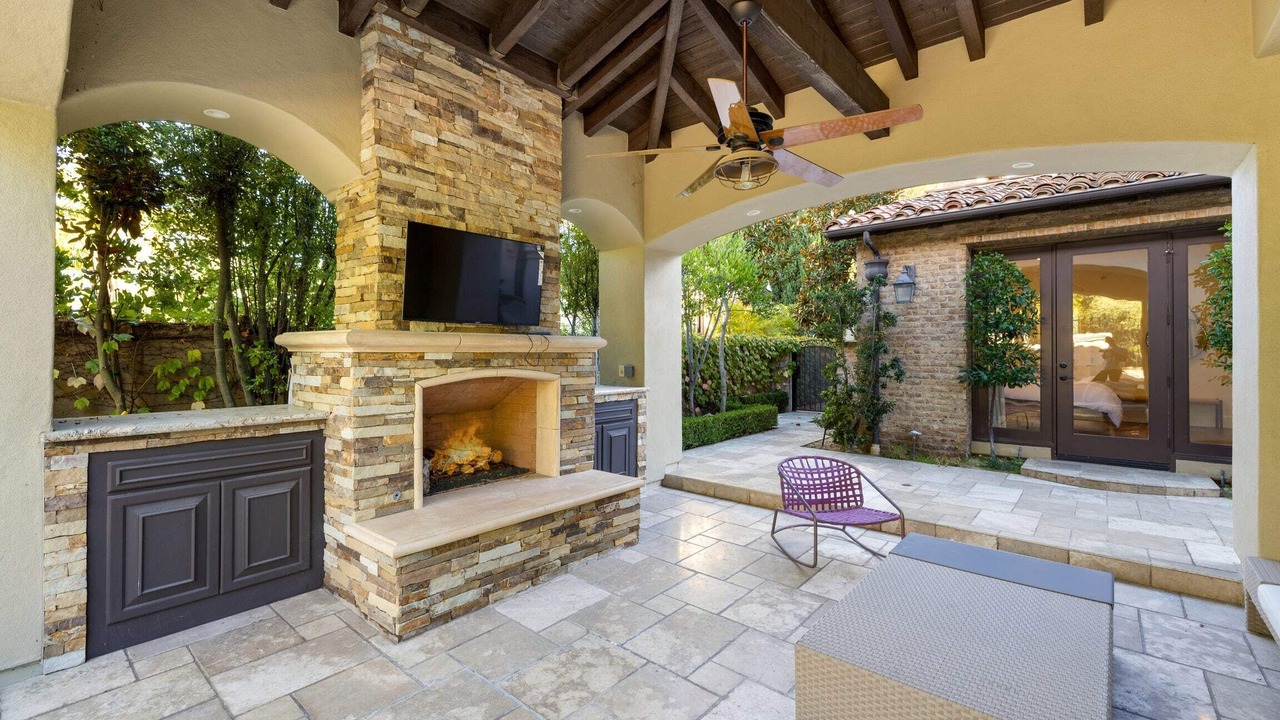 Photo of Patio Balcony in Newport Coast