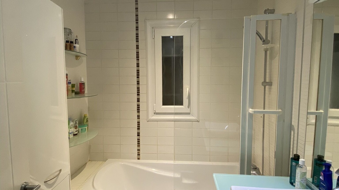 Photo of Bathroom in Le Bouscat