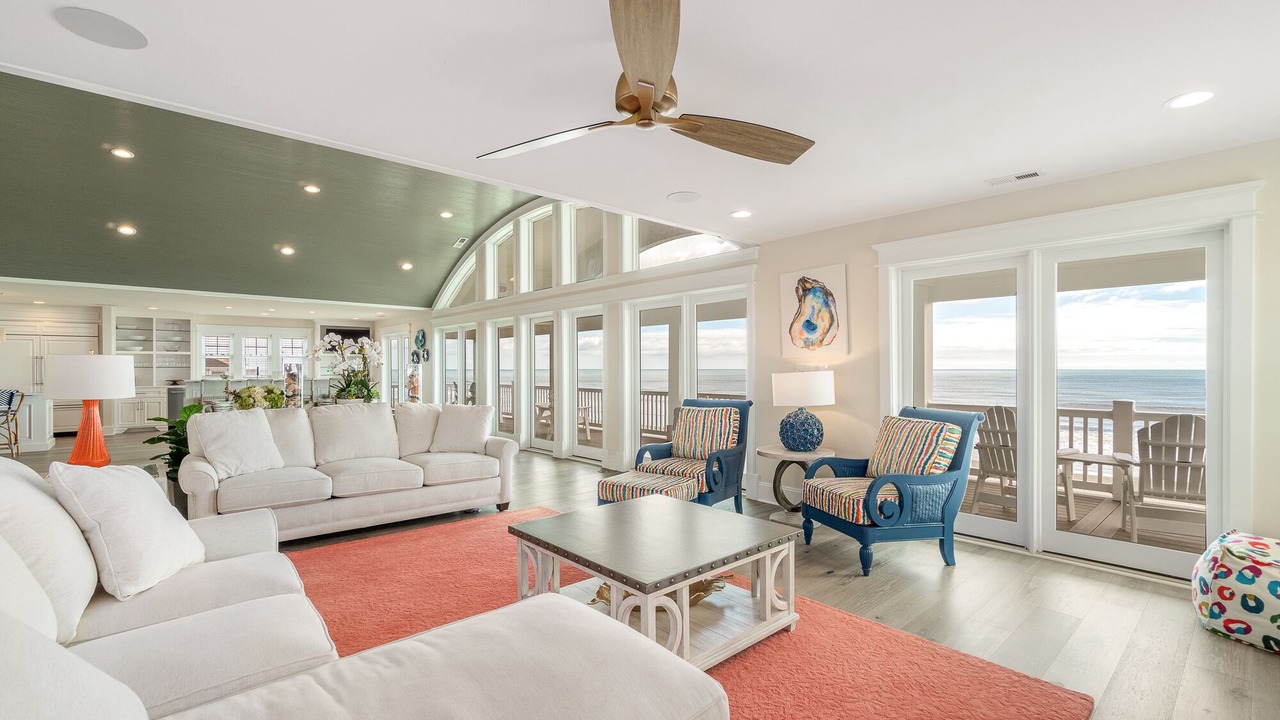 Photo of Livingroom in Emerald Isle