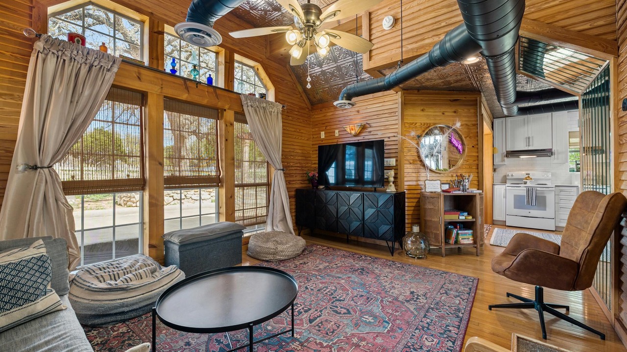 Photo of Bedroom in Fredericksburg