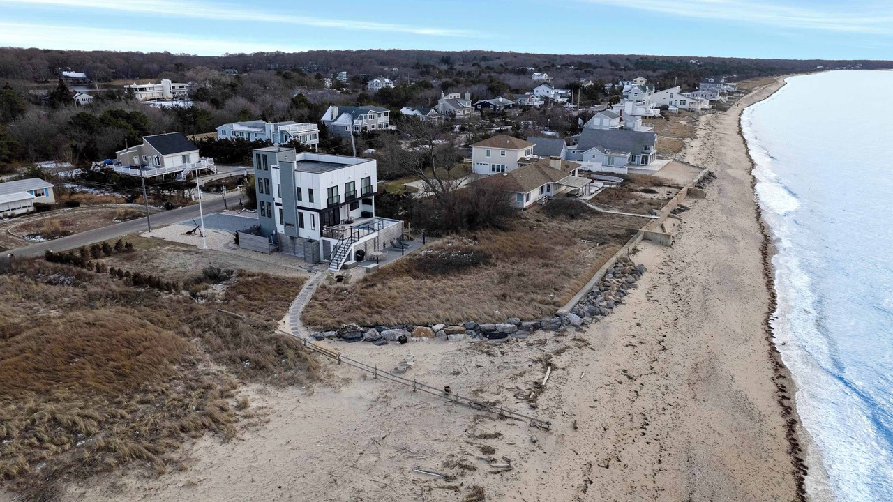Photo of Others in Southold