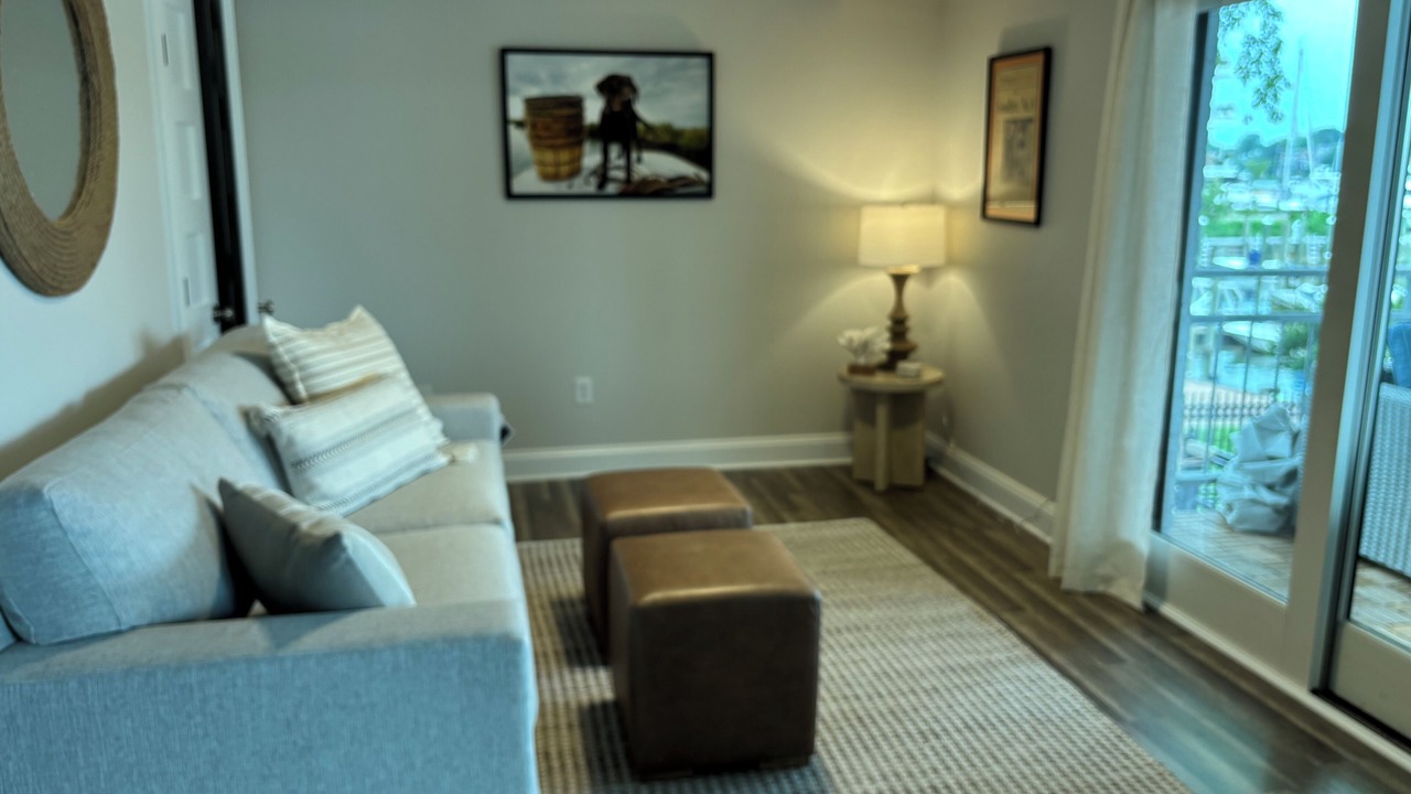 Photo of Livingroom in Eastport
