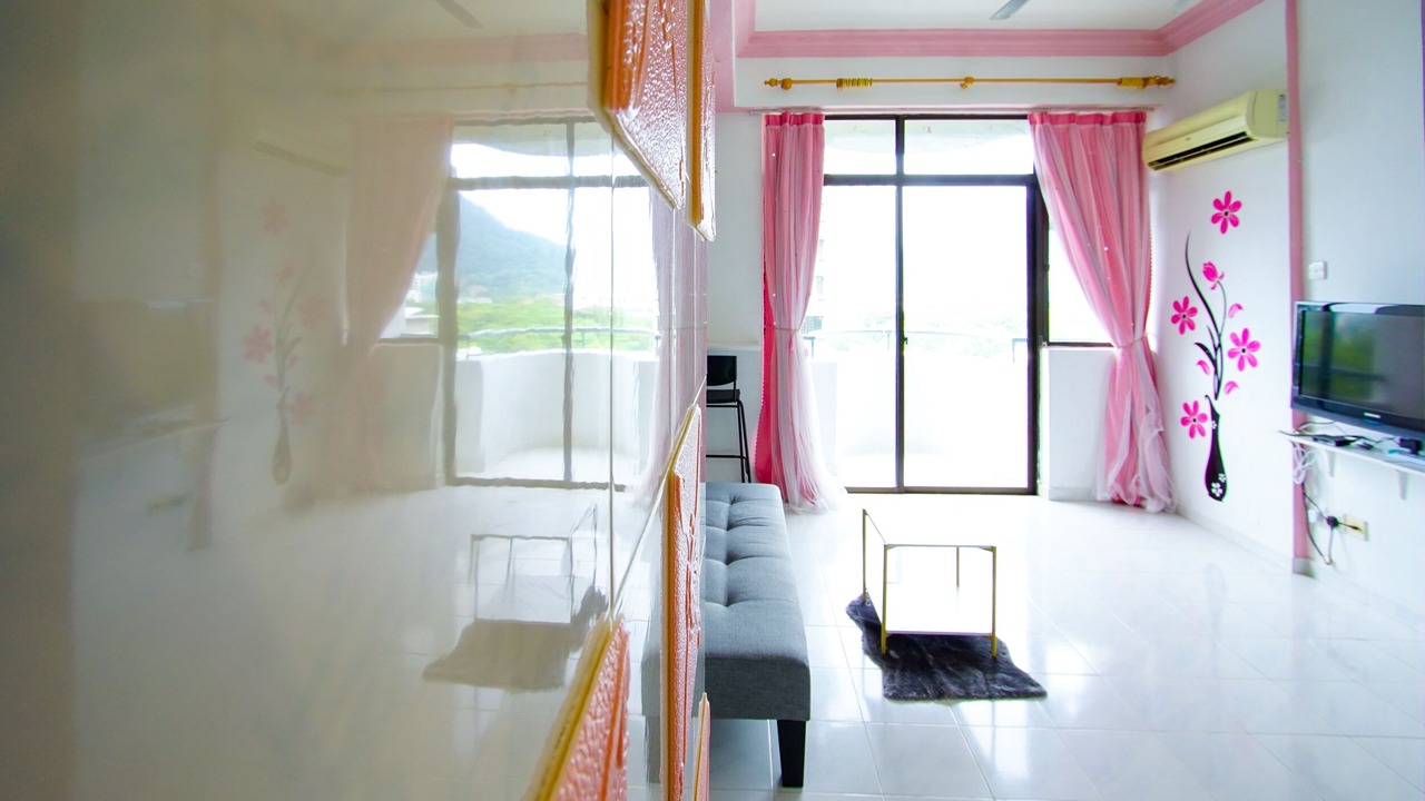 Photo of Livingroom in Batu Ferringhi