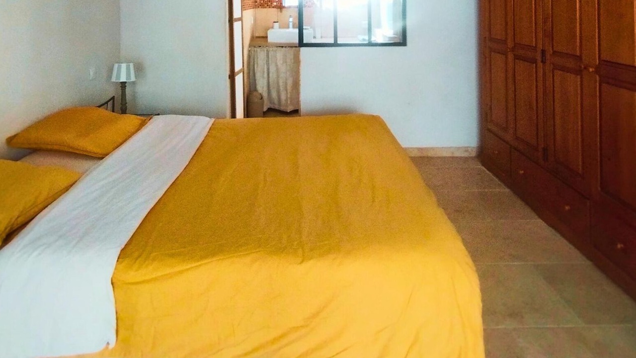 Photo of Bedroom in Beaumes-de-Venise