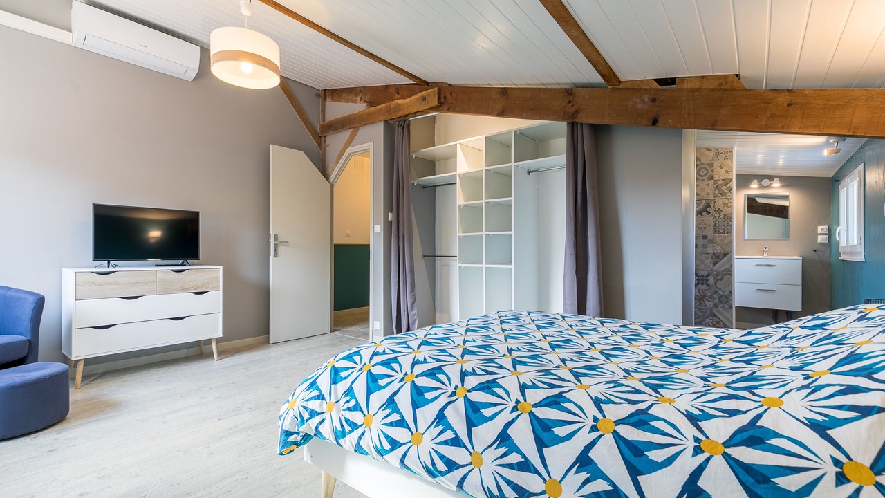 Photo of Bedroom in Laglorieuse