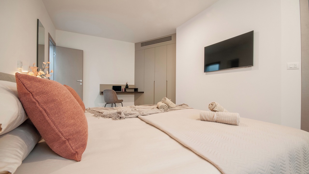 Photo of Bedroom in Gajana