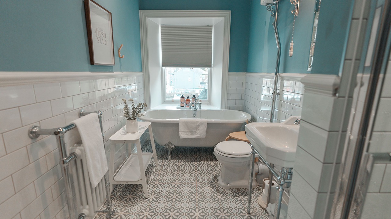 Photo of Bathroom in High Peak