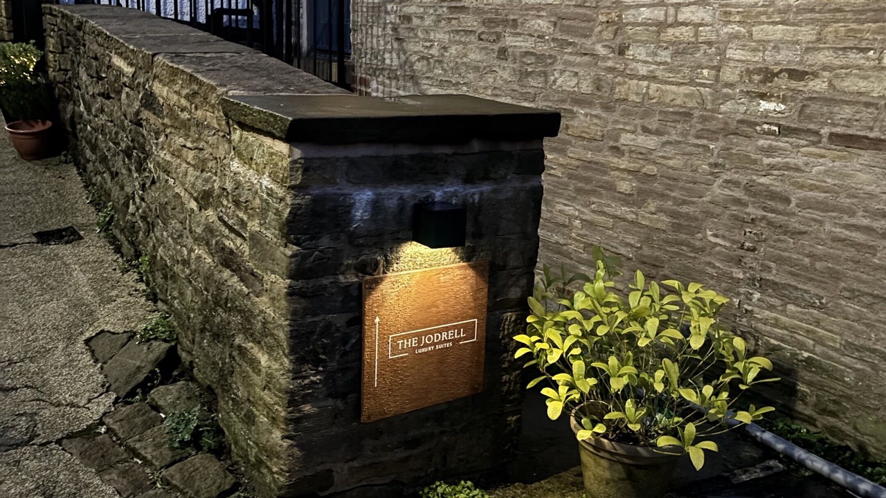 Photo of Others in High Peak