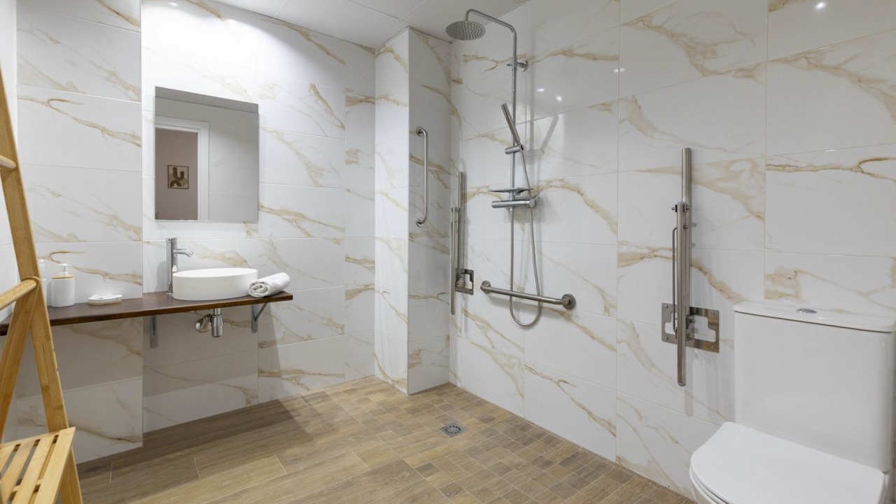 Photo of Bathroom in Aiora