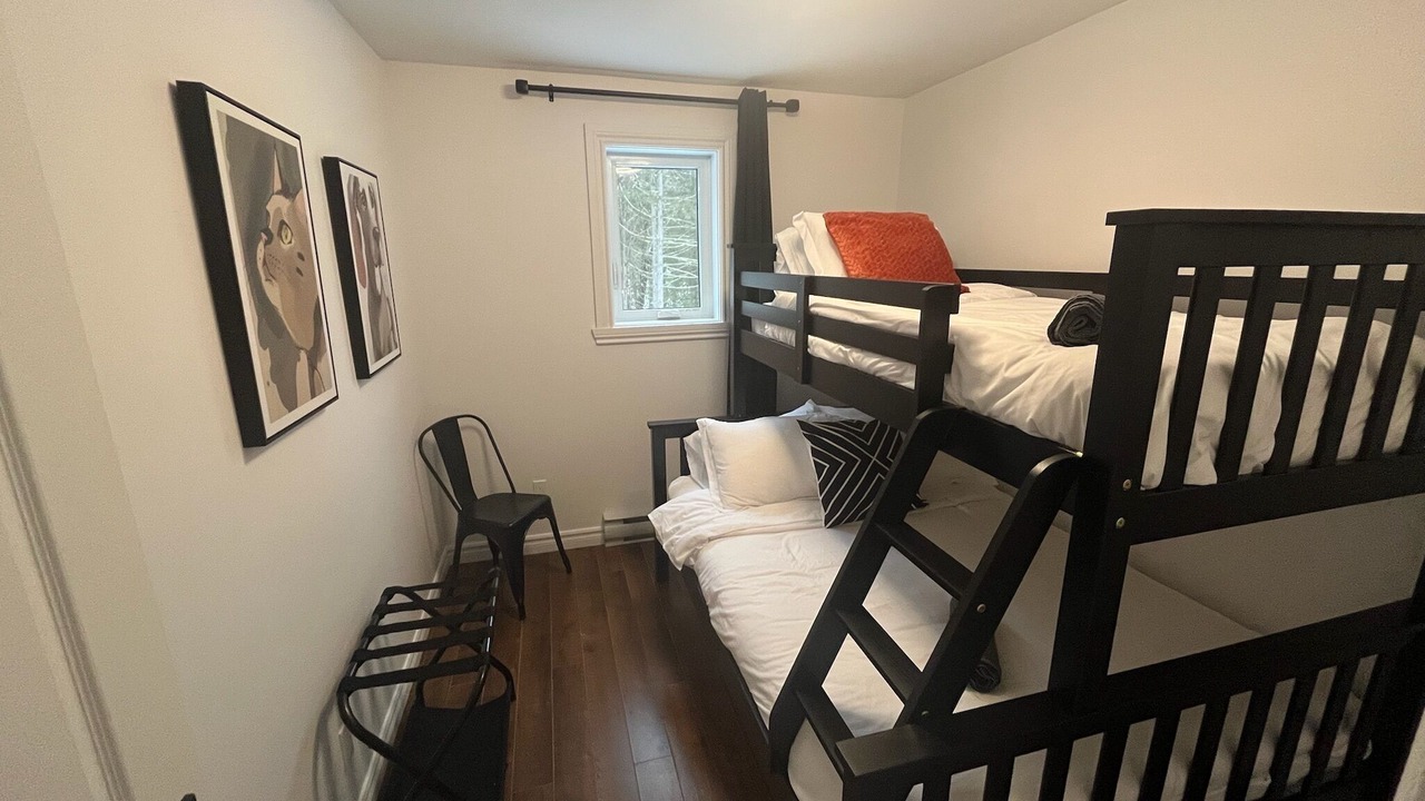 Photo of Bedroom in Mansonville