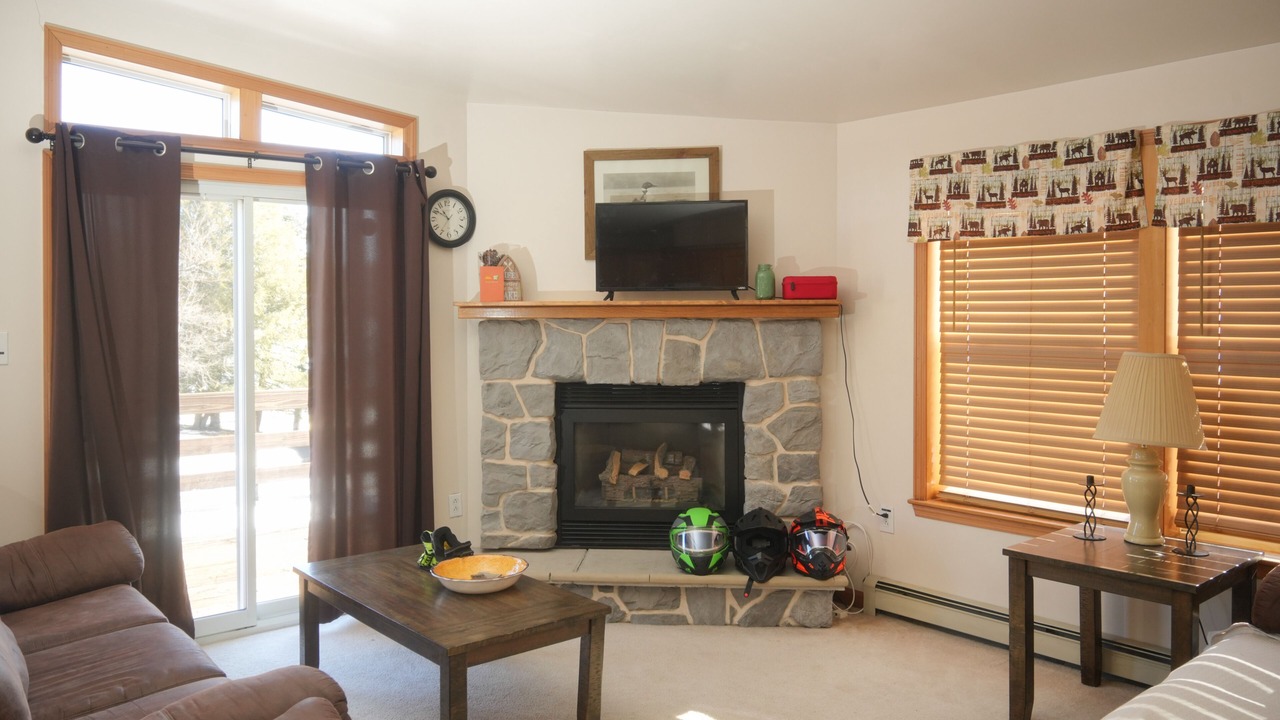 Photo of Livingroom in Town of Webb