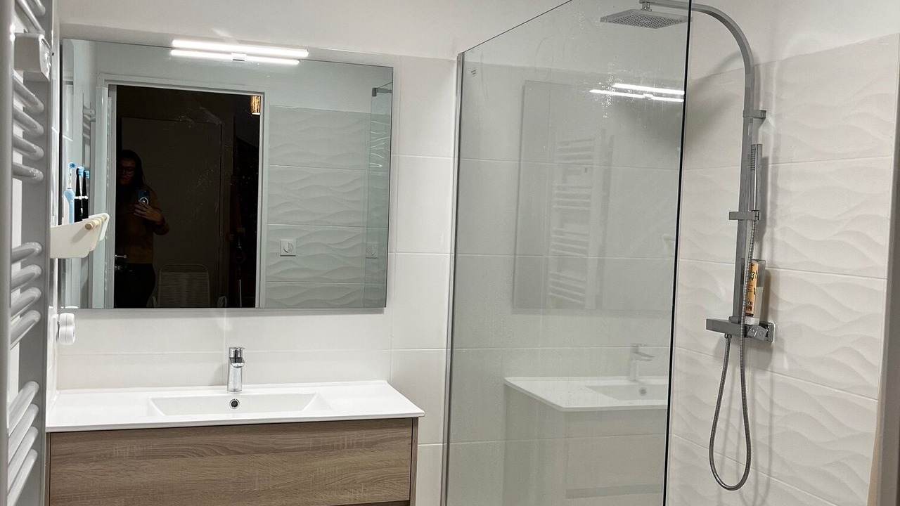 Photo of Bathroom in Fitou