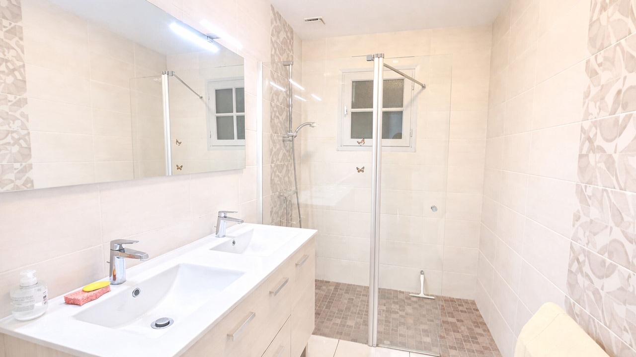 Photo of Bathroom in Saint-Jean-de-Monts