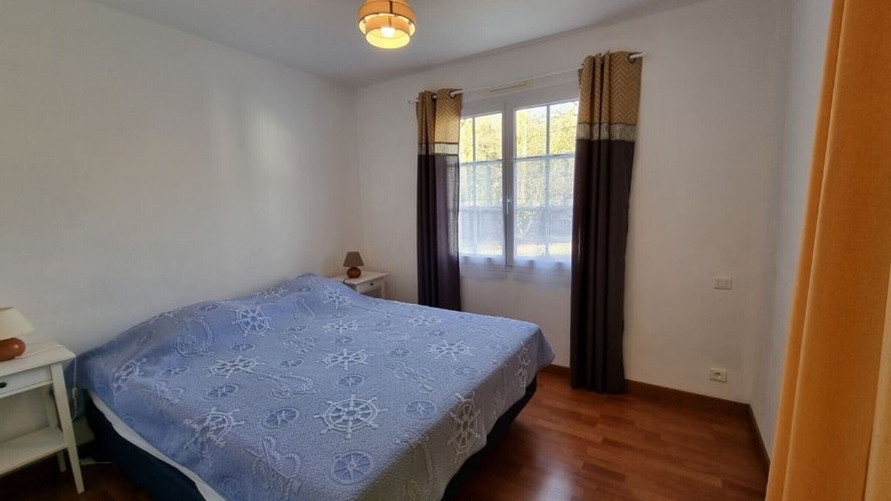 Photo of Bedroom in Saint-Jean-de-Monts