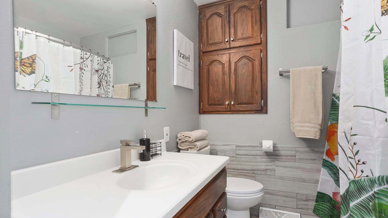 Photo of Bathroom in Lenexa