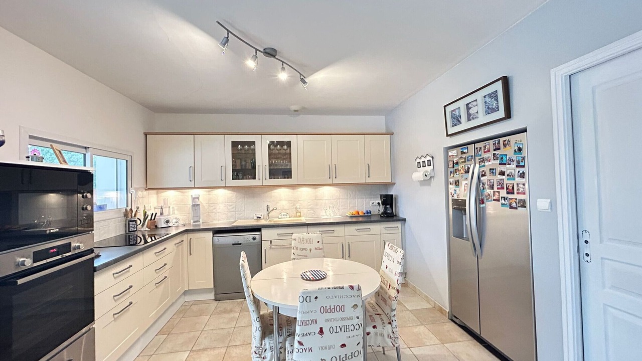 Photo of Kitchen in Saint-Jean-de-Monts