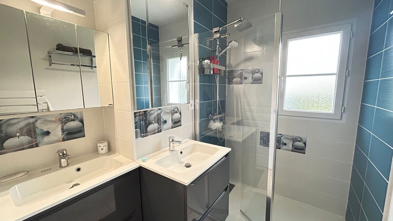 Photo of Bathroom in Saint-Jean-de-Monts