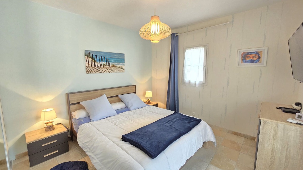 Photo of Bedroom in Saint-Jean-de-Monts