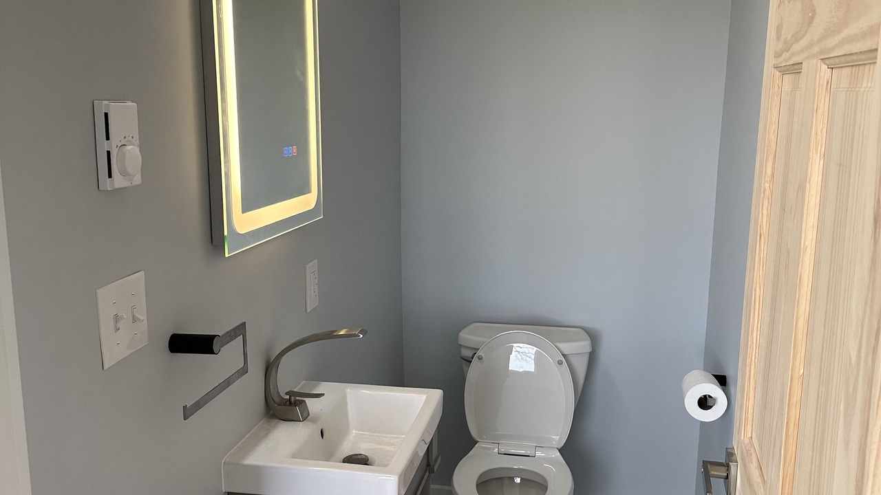 Photo of Bathroom in Cape Vincent