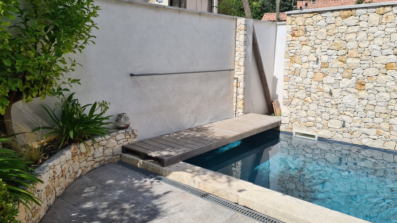 Photo of Outdoor in Cendras
