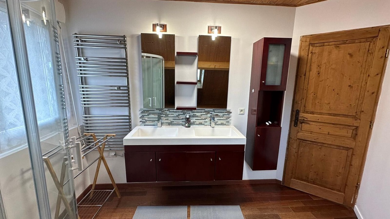 Photo of Bathroom in Clecy