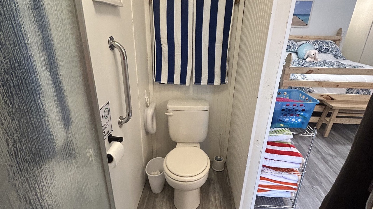 Photo of Bathroom in Painton