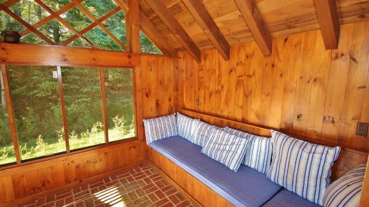 Photo of Livingroom in Tenants Harbor