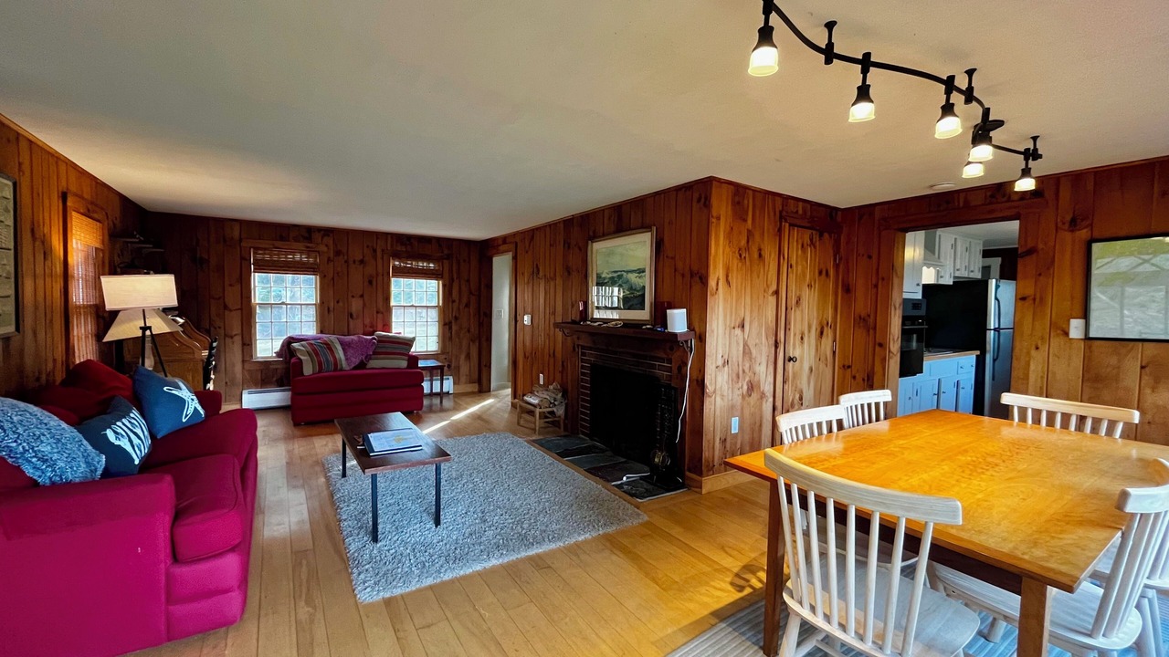 Photo of Livingroom in Tenants Harbor