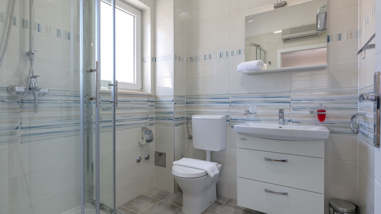 Photo of Bathroom in Cove Osibova (Milna)