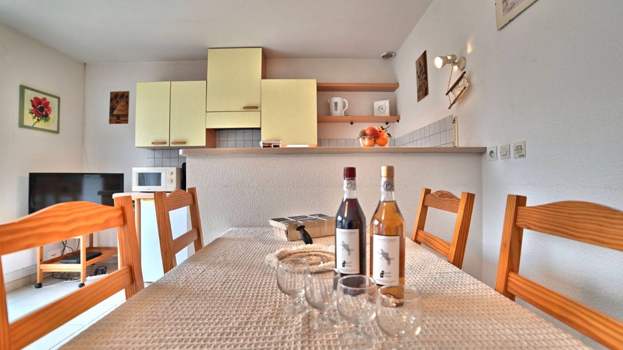 Photo of Bedroom in Domino