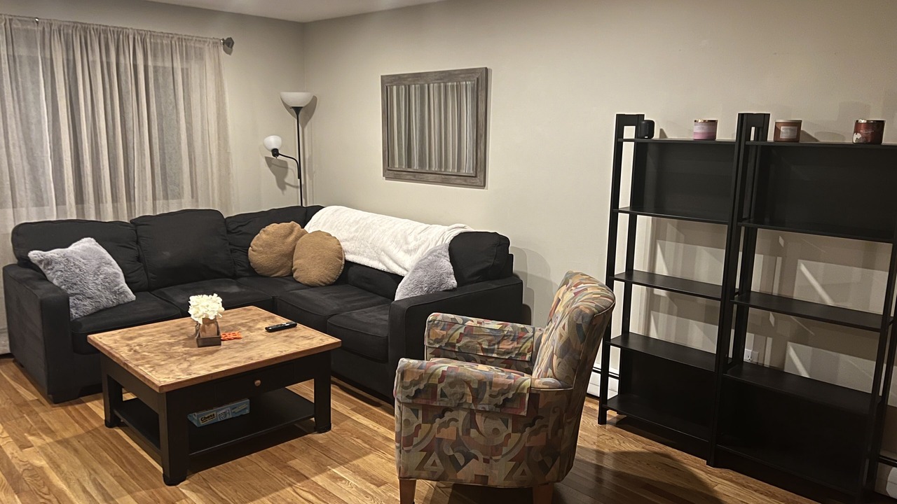 Photo of Livingroom in Hudson